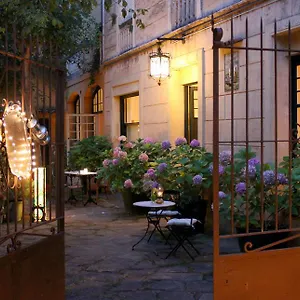 Couette-café Caldescans, Caldes D'Estrach