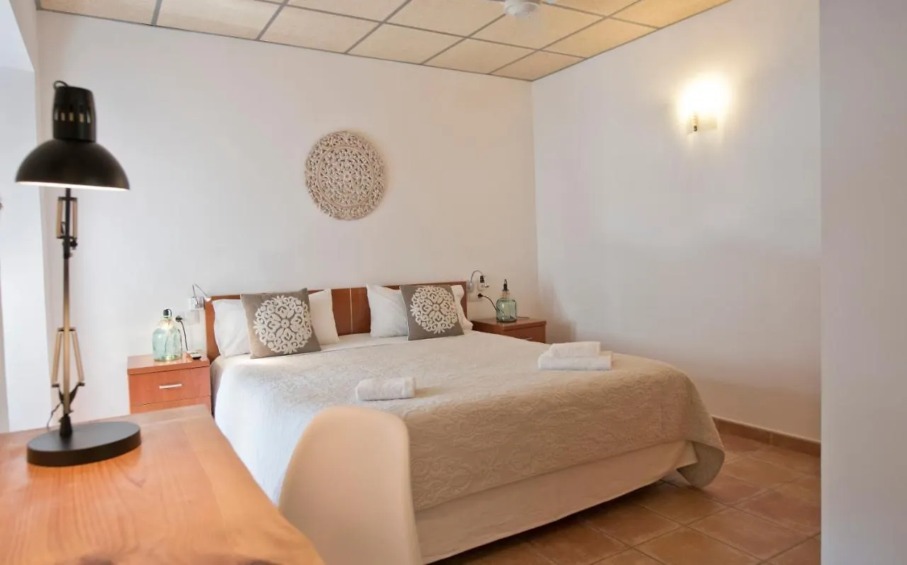 Hostal La Salut De Terrades Hotel