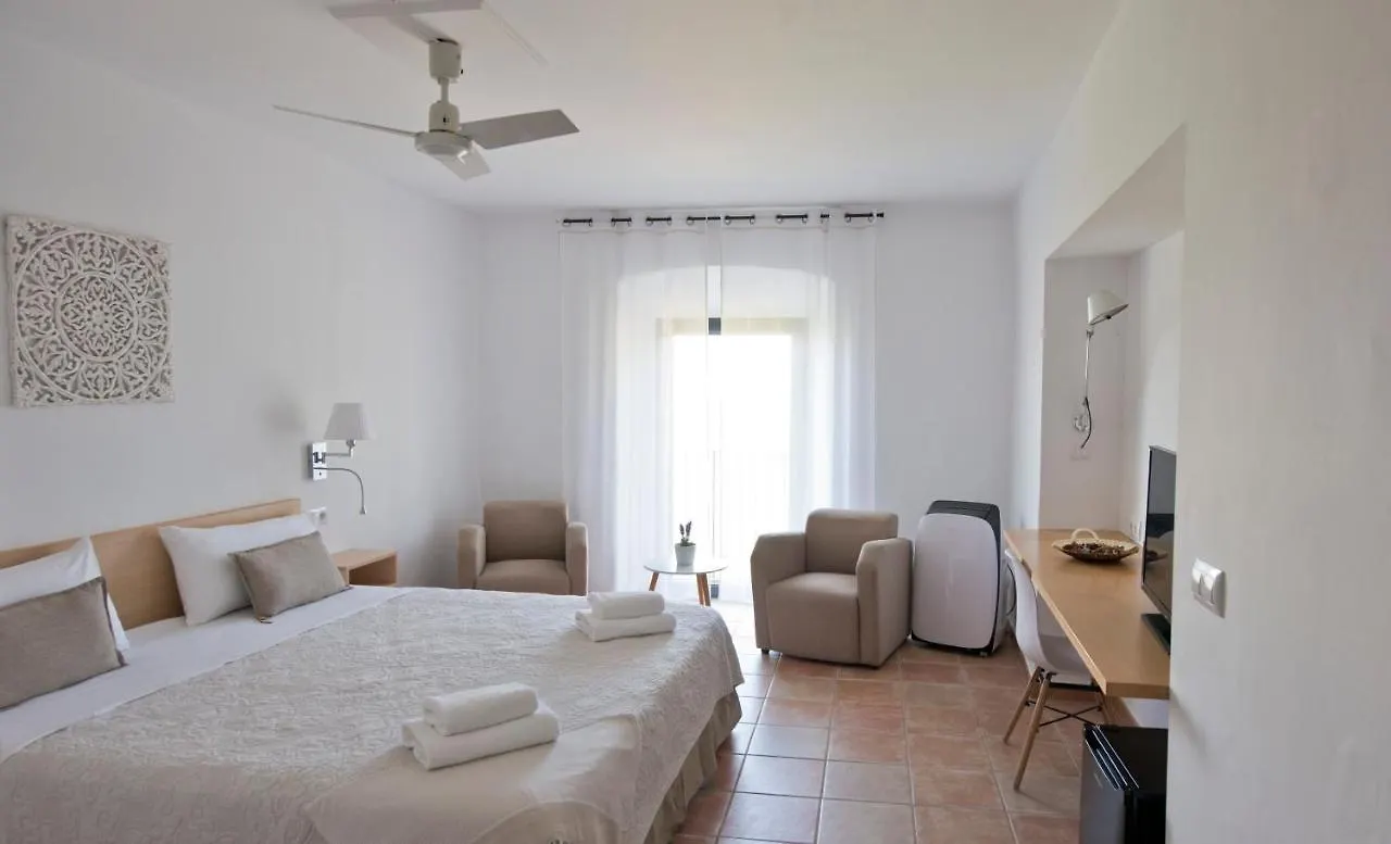 Hostal La Salut De Terrades Hotel